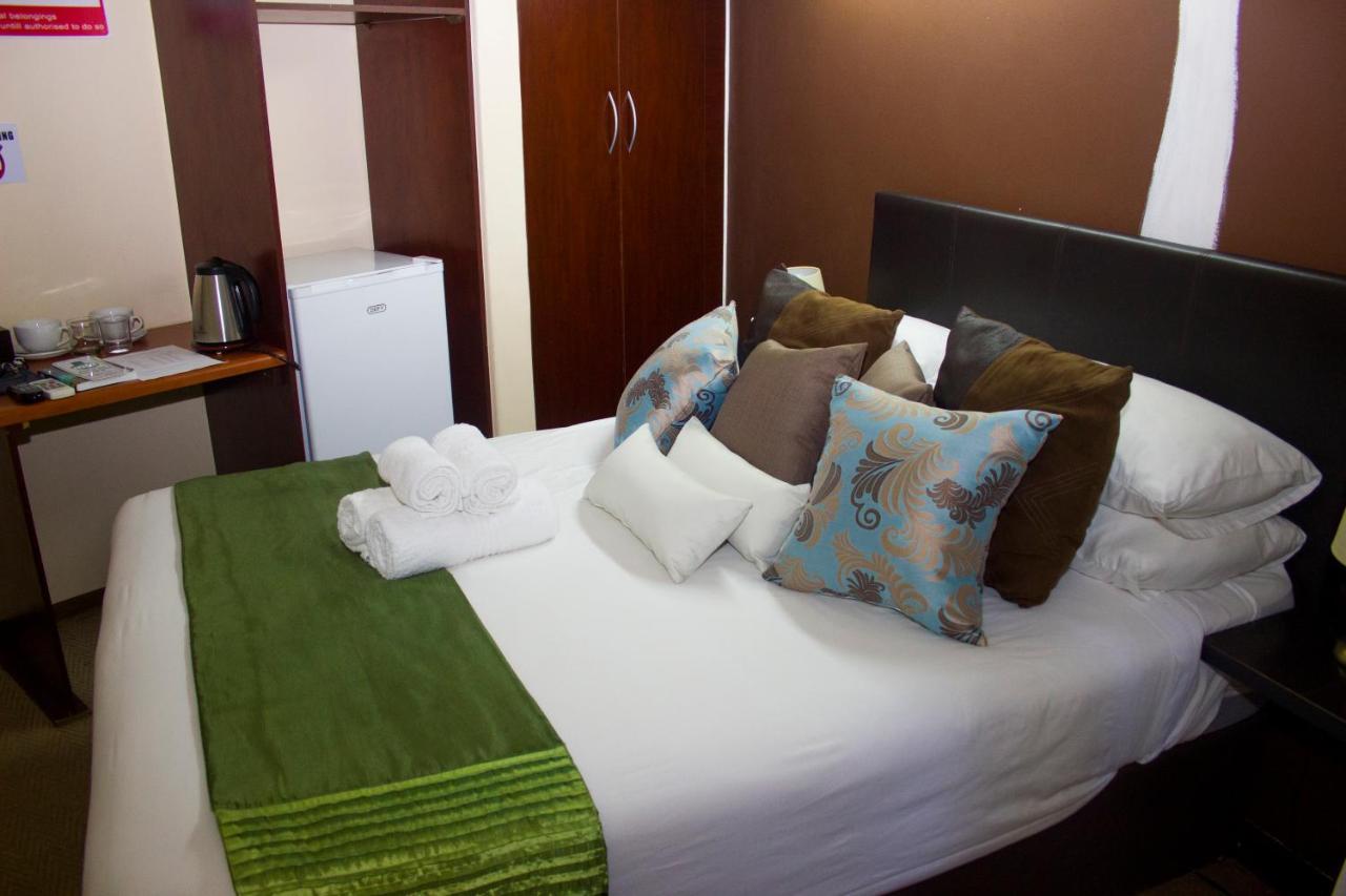 Echo Garden Guesthouse Рюстенбург Экстерьер фото