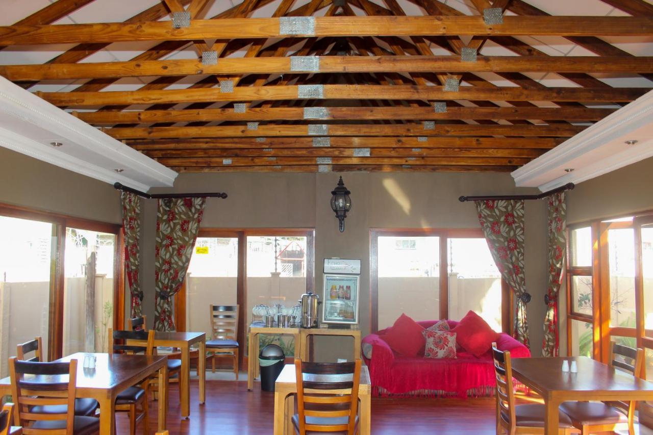 Echo Garden Guesthouse Рюстенбург Экстерьер фото